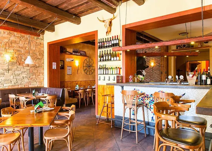 ラウドナ ホテル